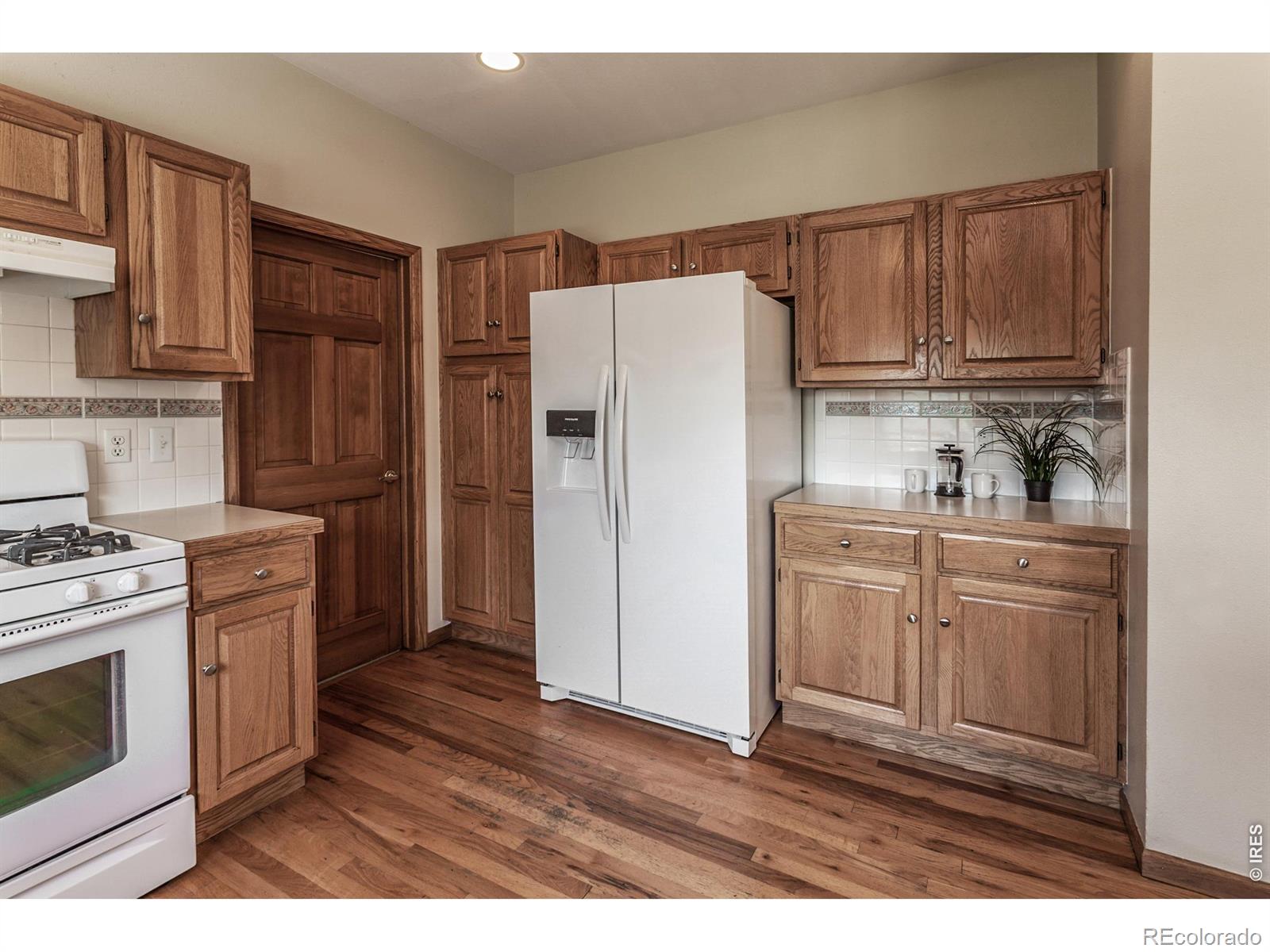 MLS Image #13 for 6100  pheasant court,fort collins, Colorado