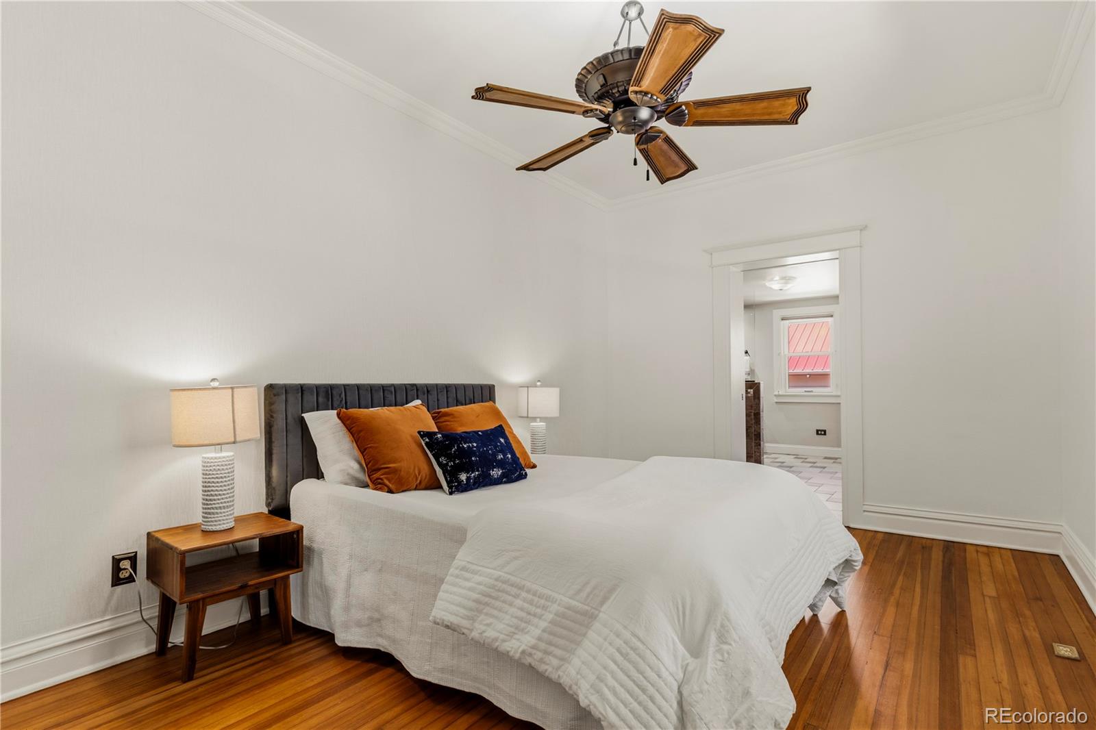 MLS Image #16 for 1015 s corona street,denver, Colorado