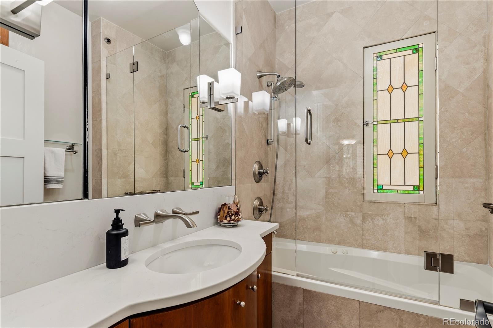 MLS Image #22 for 1015 s corona street,denver, Colorado