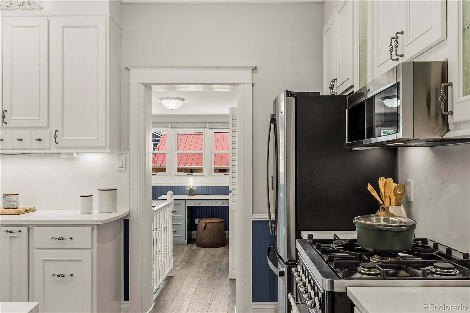 MLS Image #27 for 1015 s corona street,denver, Colorado