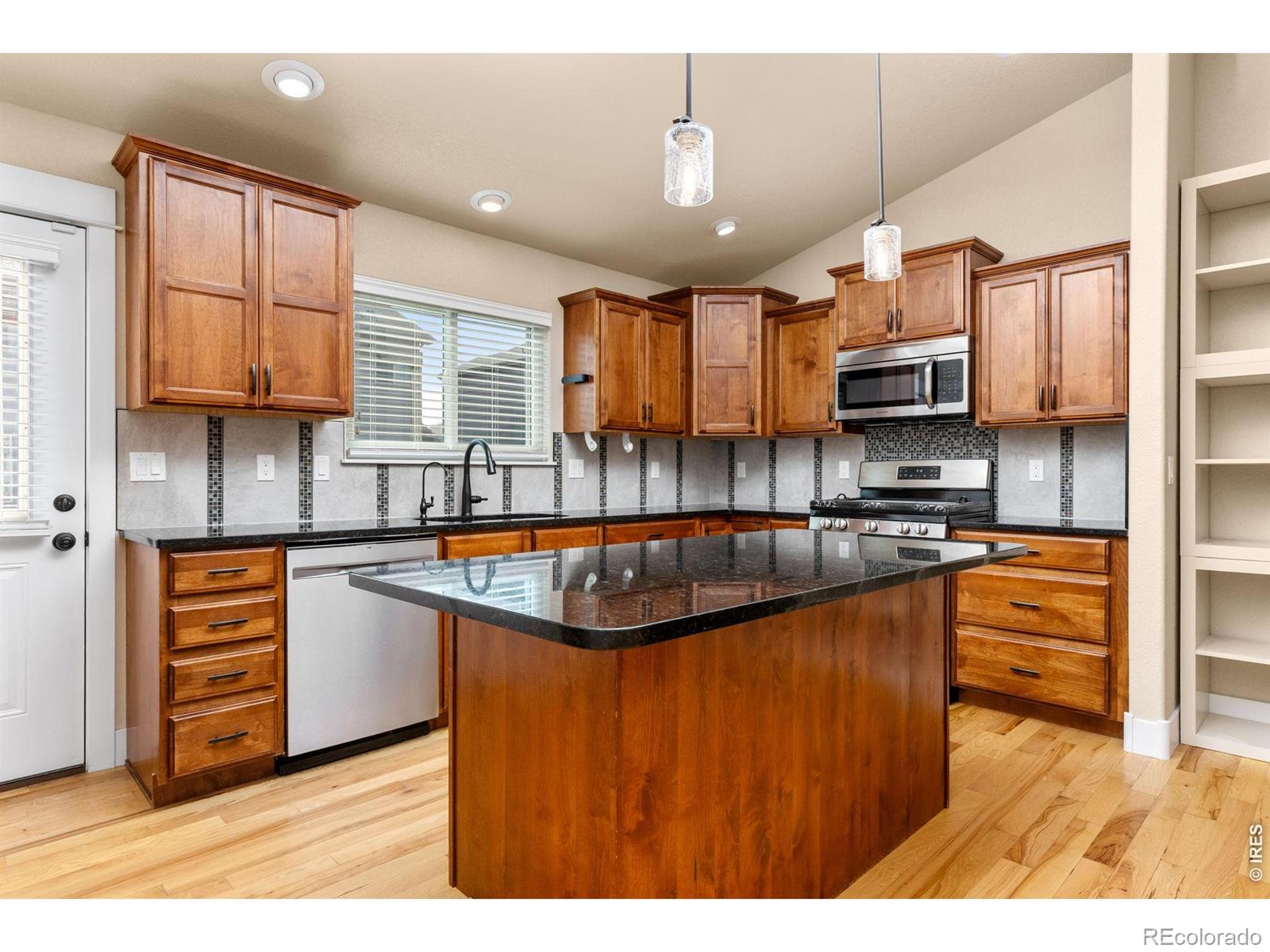 MLS Image #11 for 335  kirkland lane,johnstown, Colorado