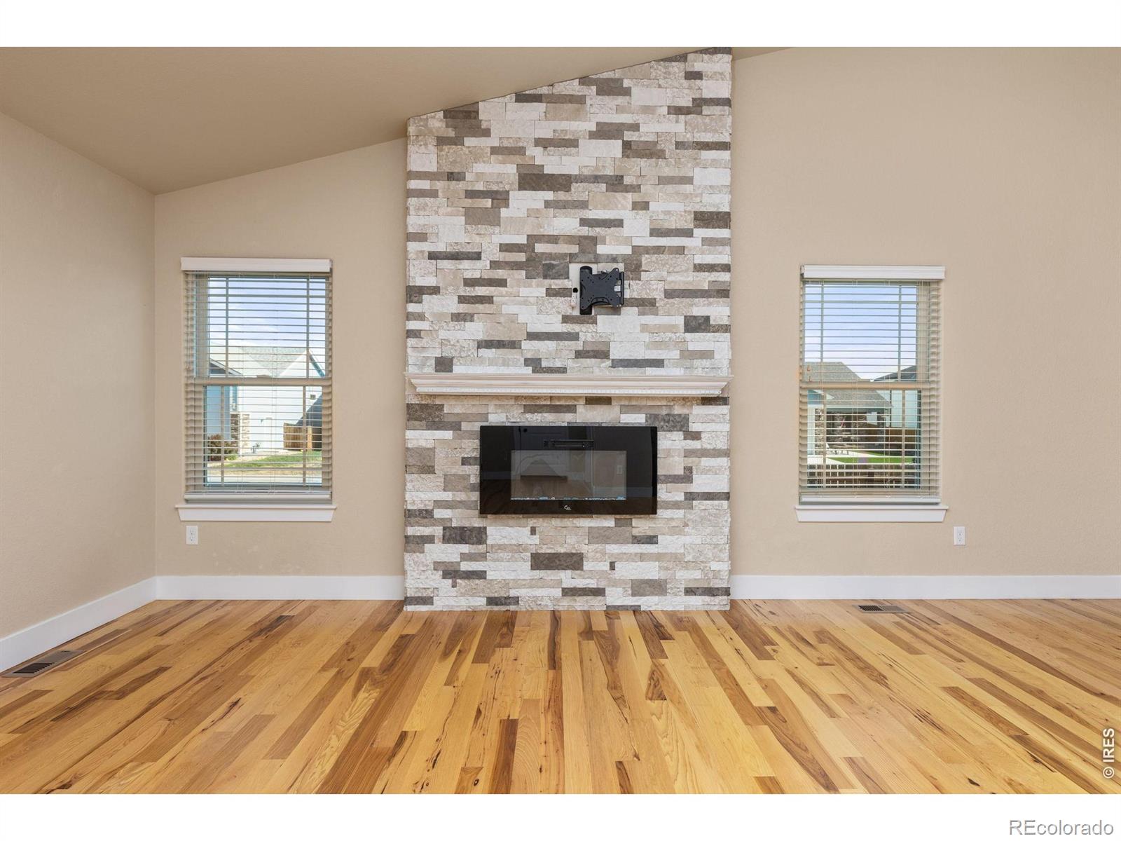 MLS Image #7 for 335  kirkland lane,johnstown, Colorado
