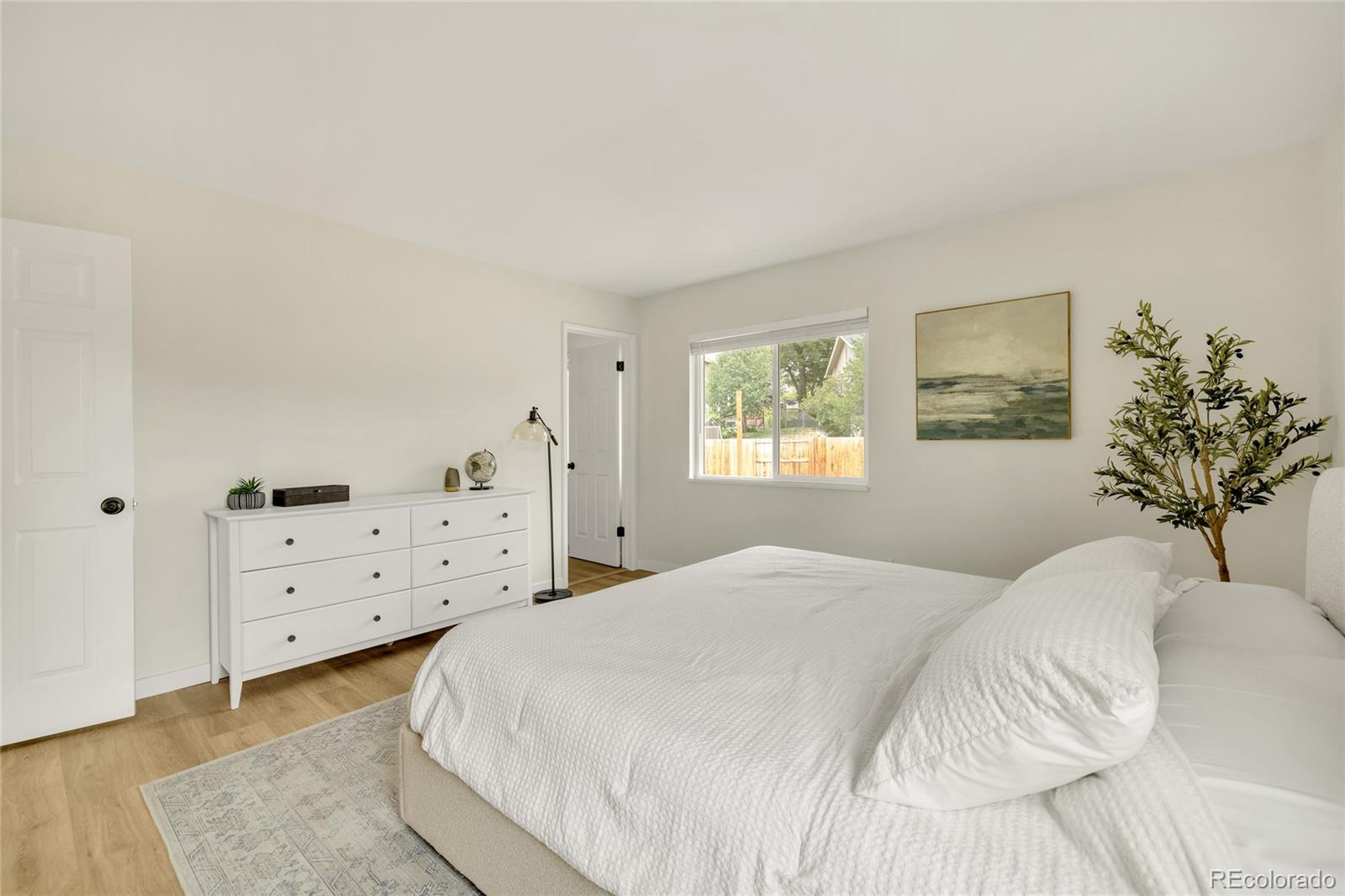 MLS Image #13 for 1535 s zang court,lakewood, Colorado