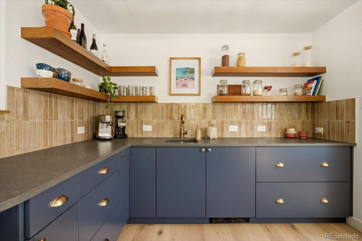 MLS Image #5 for 1466 s milwaukee street,denver, Colorado