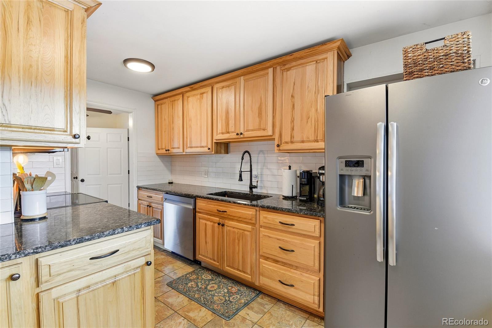 MLS Image #12 for 5387  lynn drive,arvada, Colorado