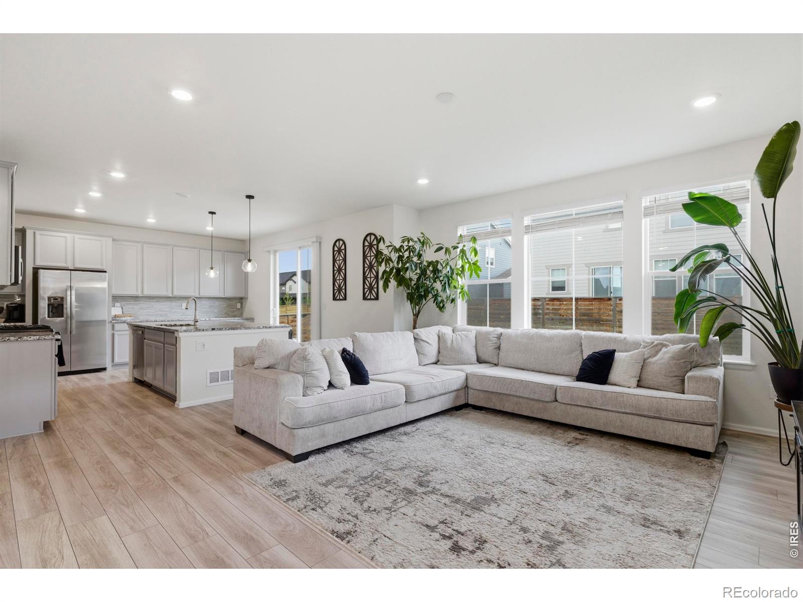 MLS Image #12 for 562  vicot way,fort collins, Colorado