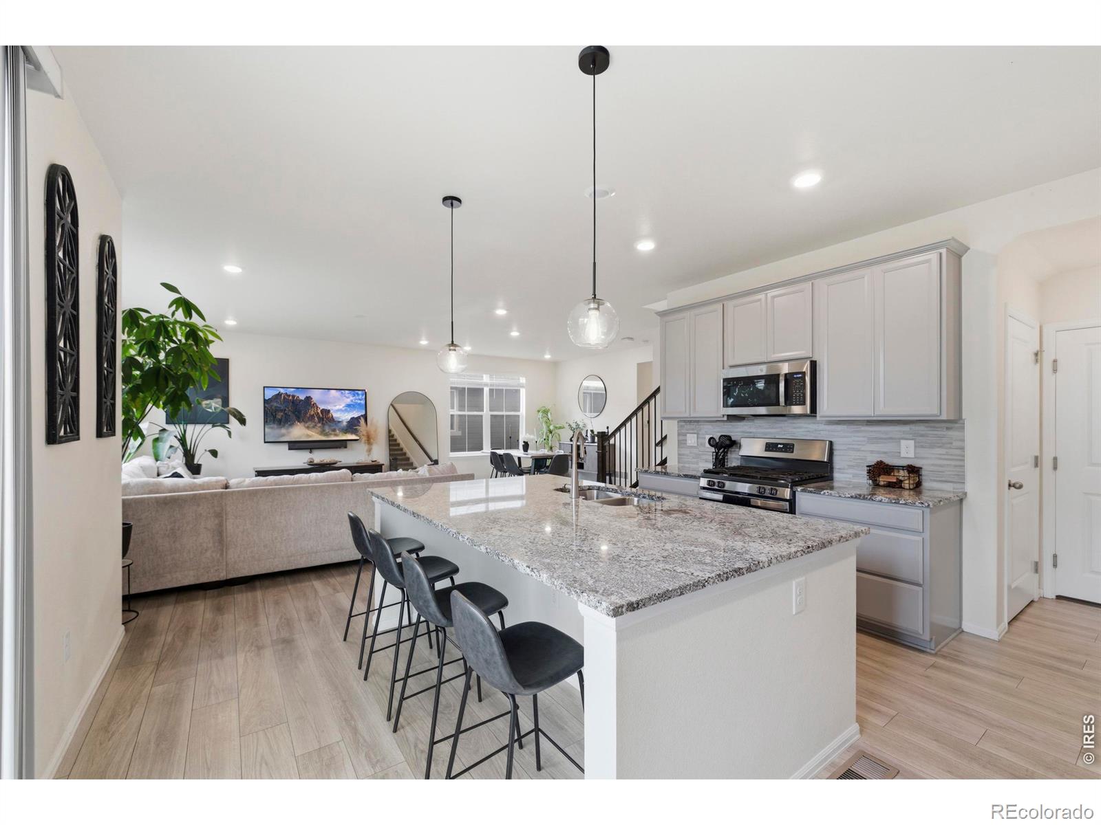 MLS Image #17 for 562  vicot way,fort collins, Colorado