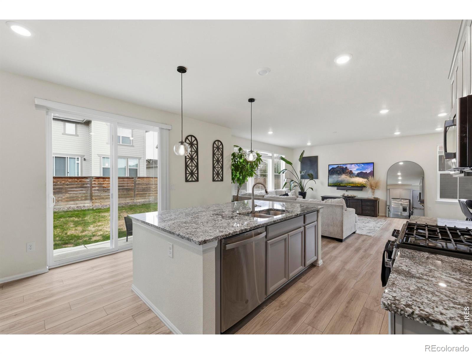 MLS Image #19 for 562  vicot way,fort collins, Colorado