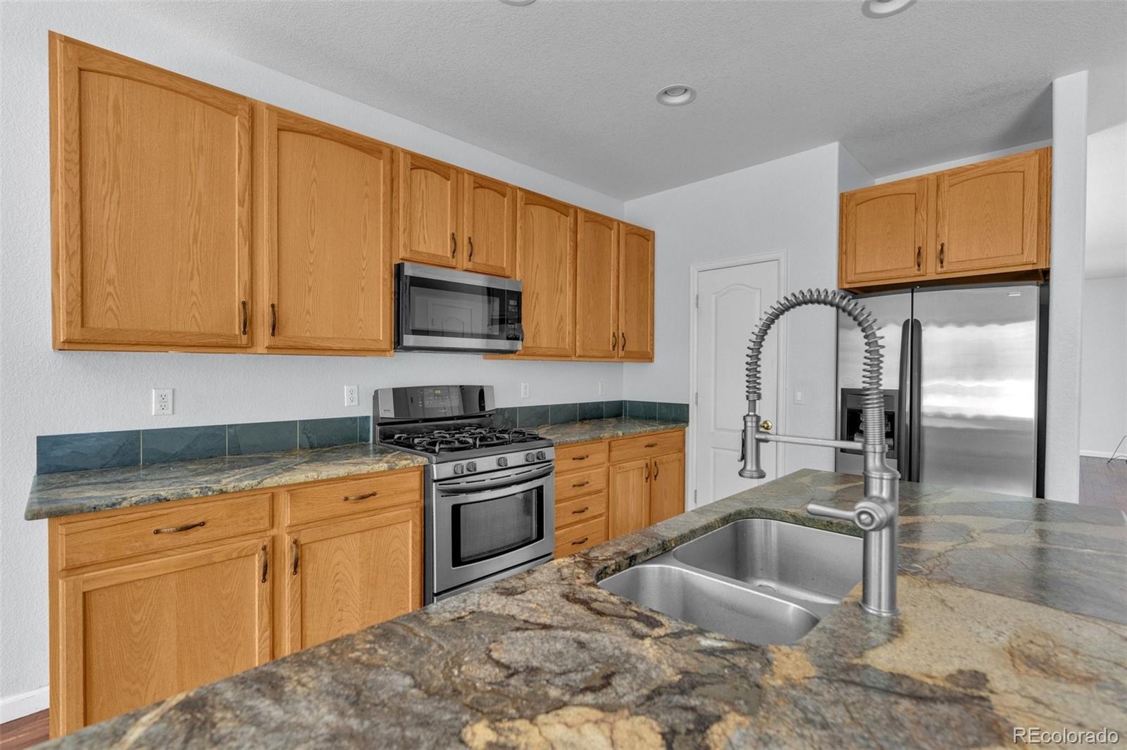 MLS Image #15 for 21027  hawthorne lane,parker, Colorado