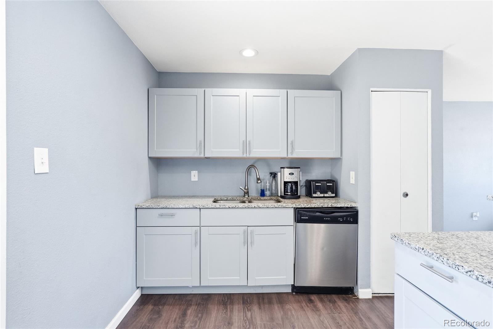 MLS Image #6 for 8300  race street,denver, Colorado