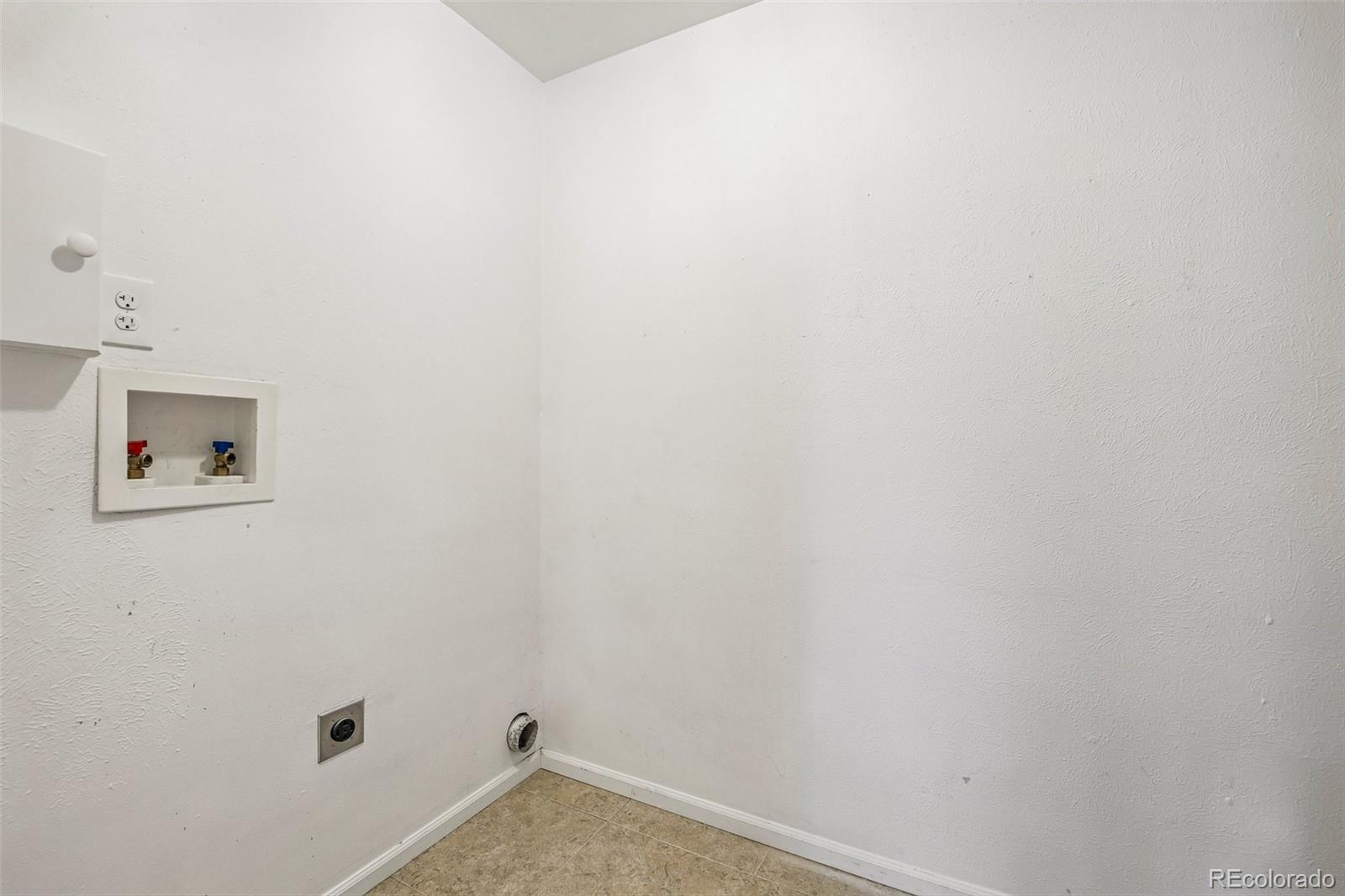 MLS Image #15 for 5565 w 76th avenue,arvada, Colorado
