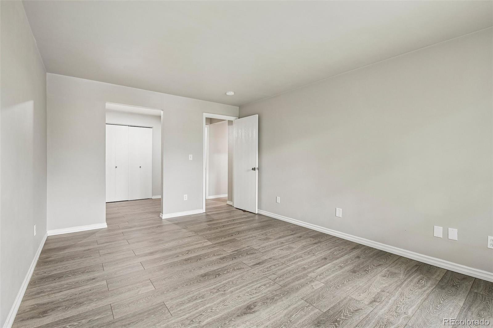 MLS Image #18 for 5565 w 76th avenue,arvada, Colorado