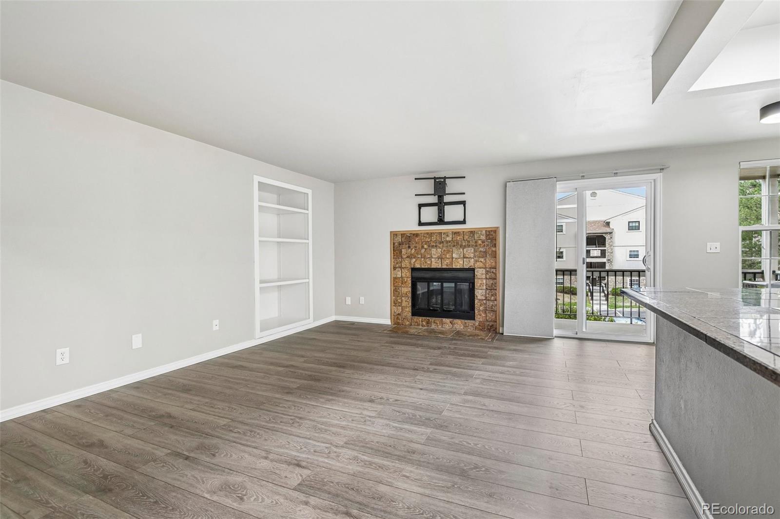MLS Image #3 for 5565 w 76th avenue,arvada, Colorado