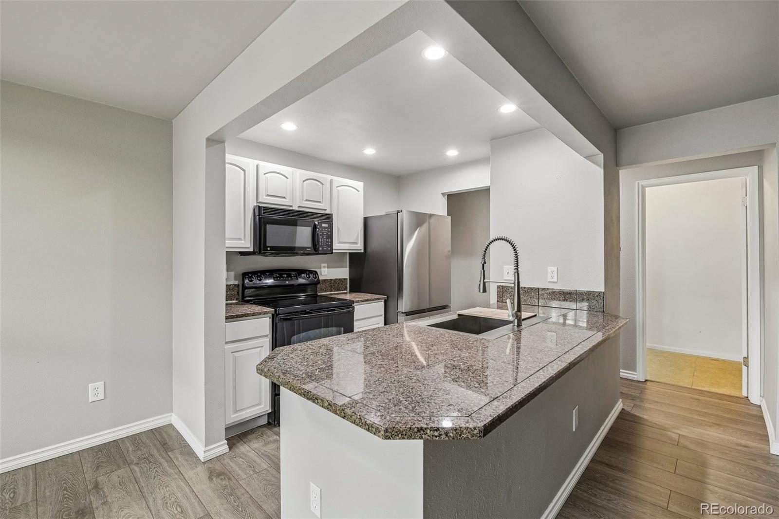 MLS Image #6 for 5565 w 76th avenue,arvada, Colorado