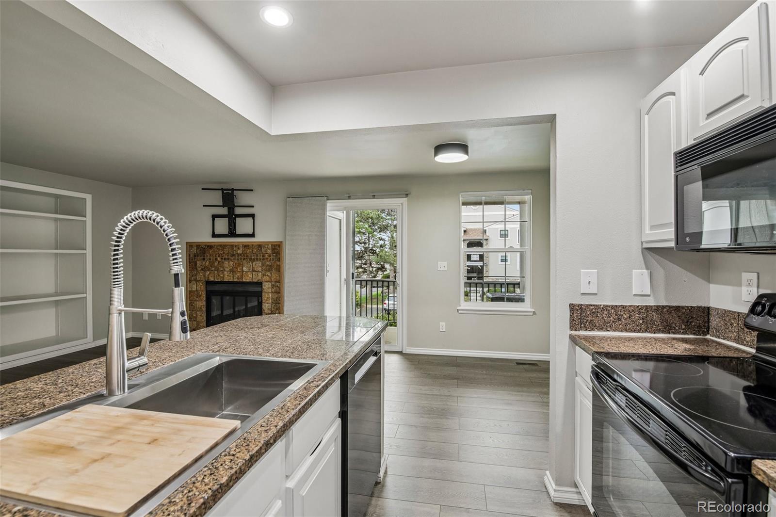 MLS Image #8 for 5565 w 76th avenue,arvada, Colorado
