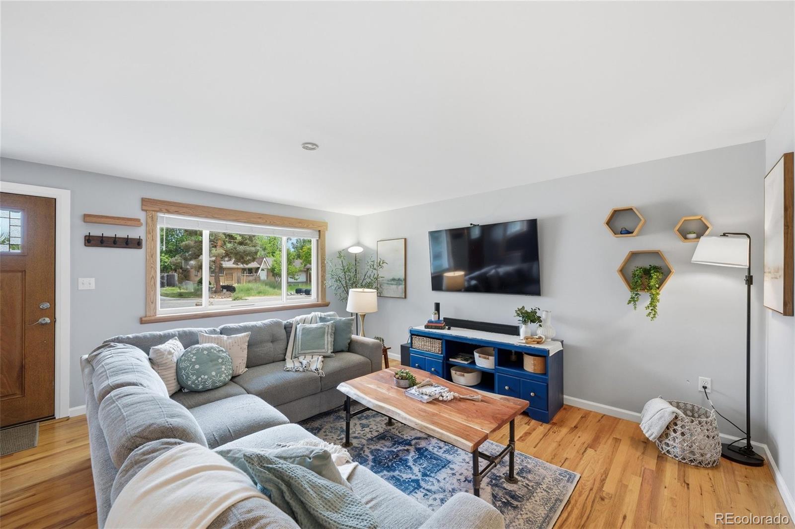 MLS Image #3 for 5357  field circle,arvada, Colorado
