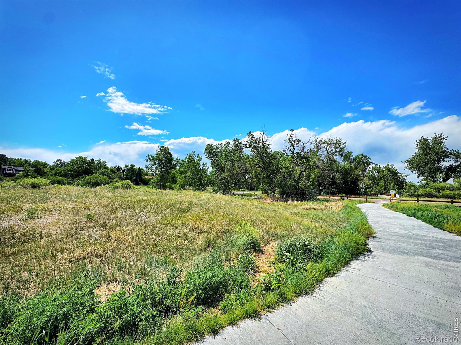 MLS Image #42 for 3121 s tamarac drive 208,denver, Colorado
