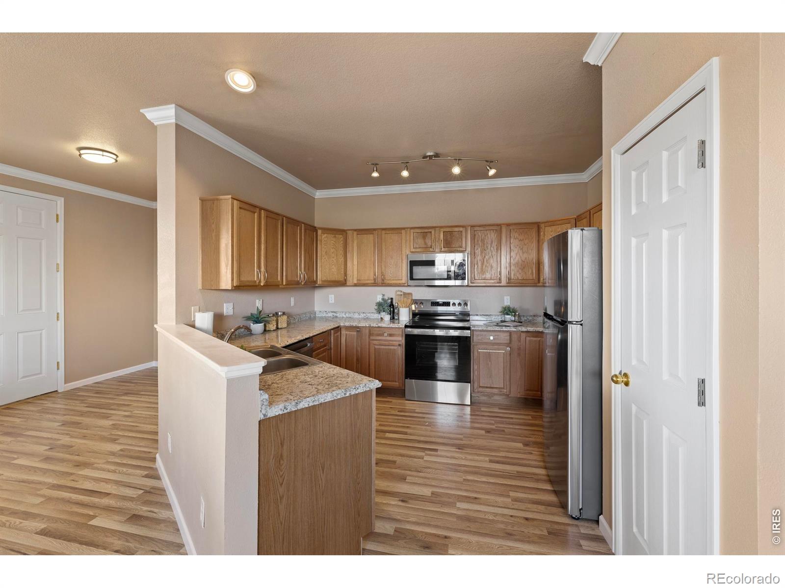 MLS Image #9 for 7399  russell circle,frederick, Colorado