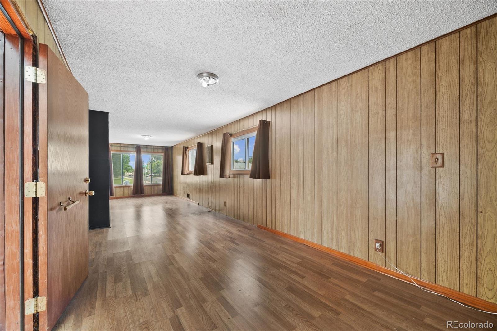 MLS Image #16 for 1595 s wolff street,denver, Colorado