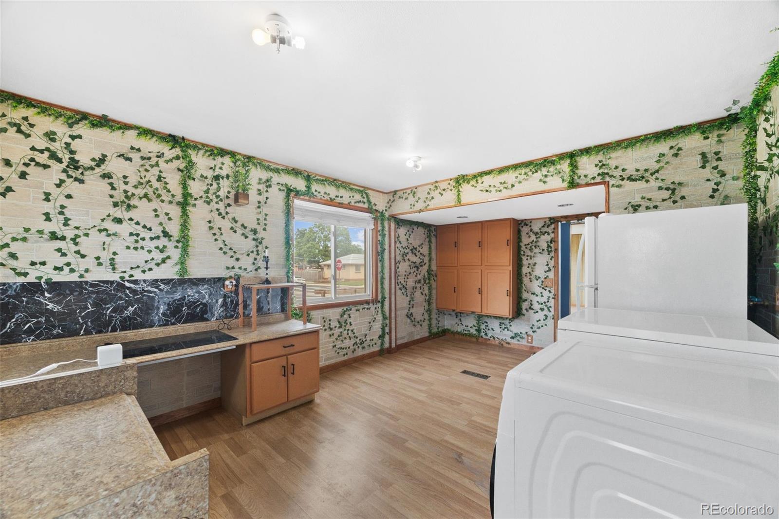 MLS Image #9 for 1595 s wolff street,denver, Colorado