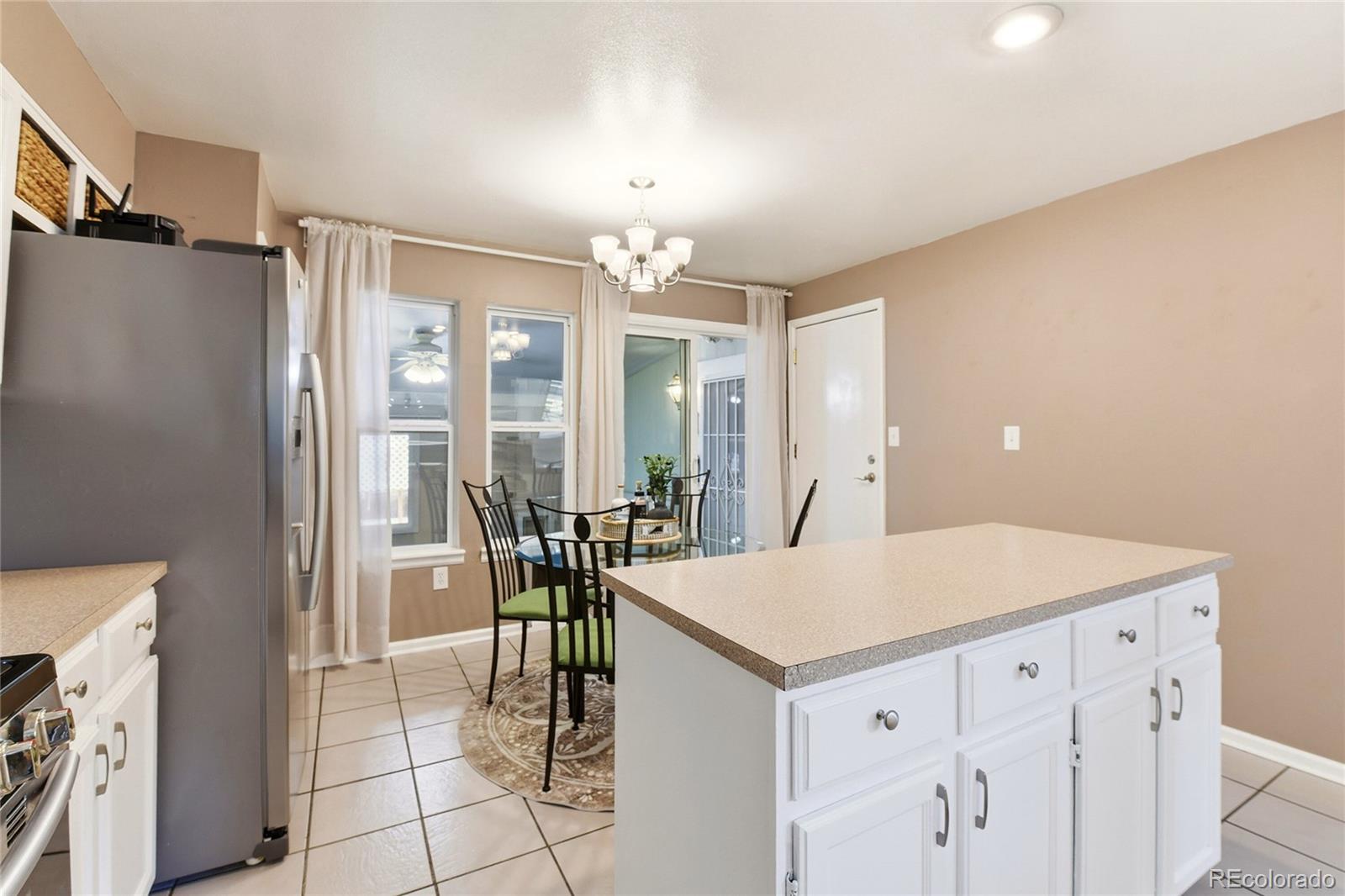 MLS Image #11 for 7903 s garrison way,littleton, Colorado
