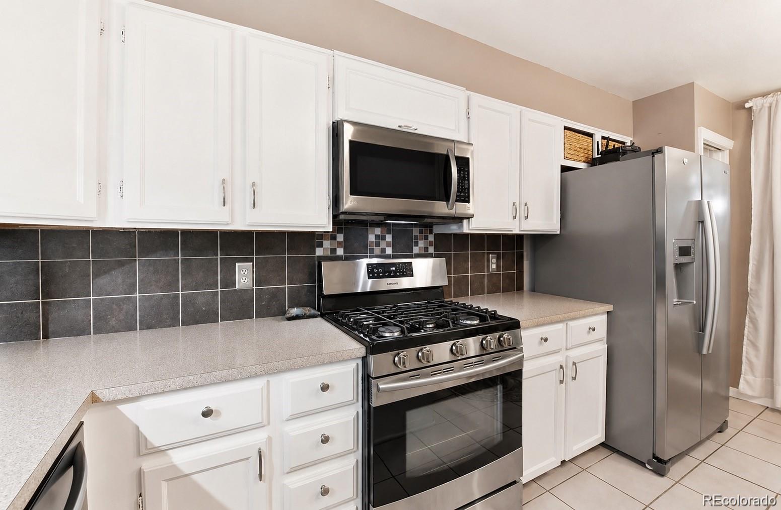 MLS Image #12 for 7903 s garrison way,littleton, Colorado