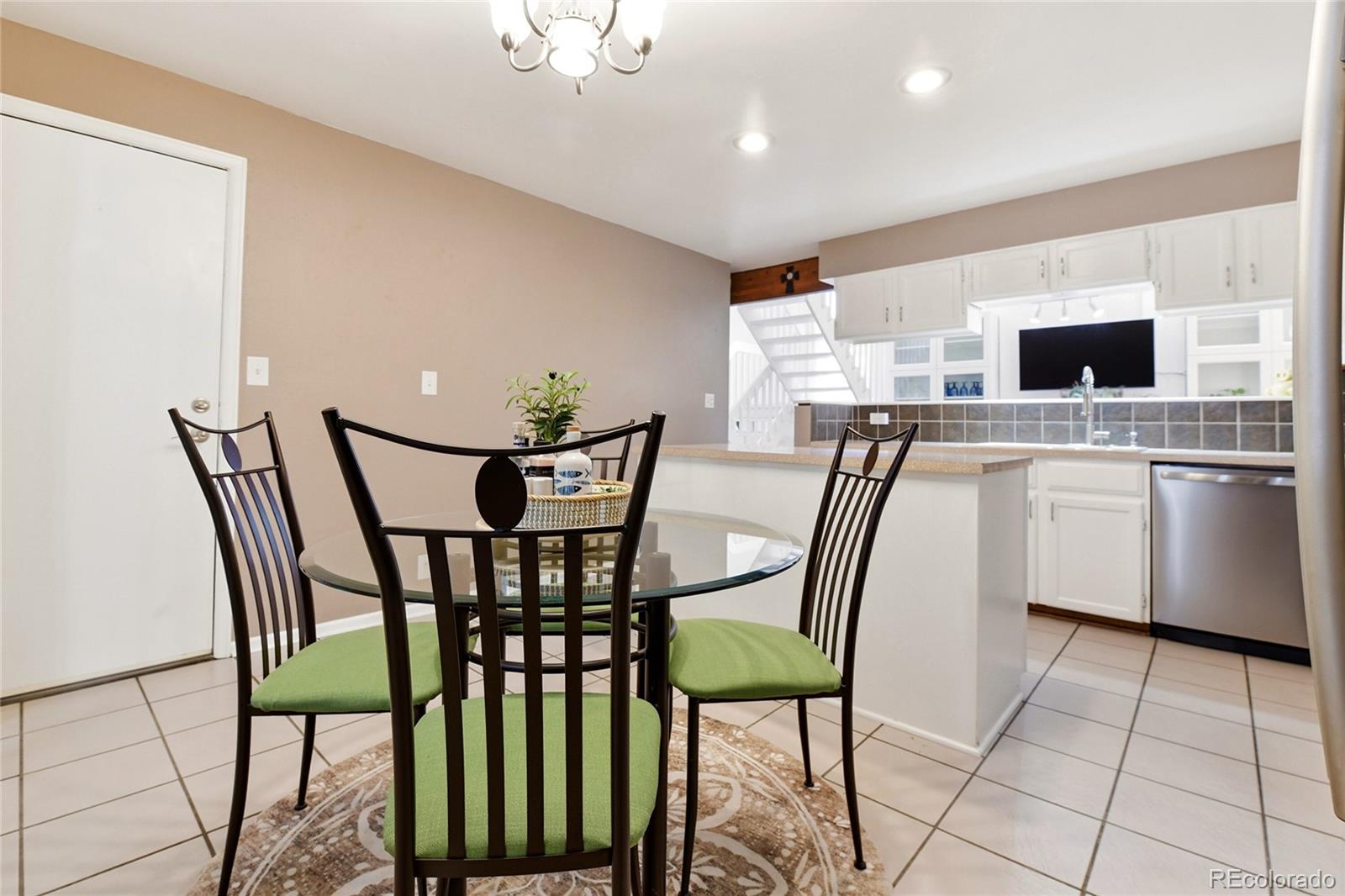 MLS Image #13 for 7903 s garrison way,littleton, Colorado