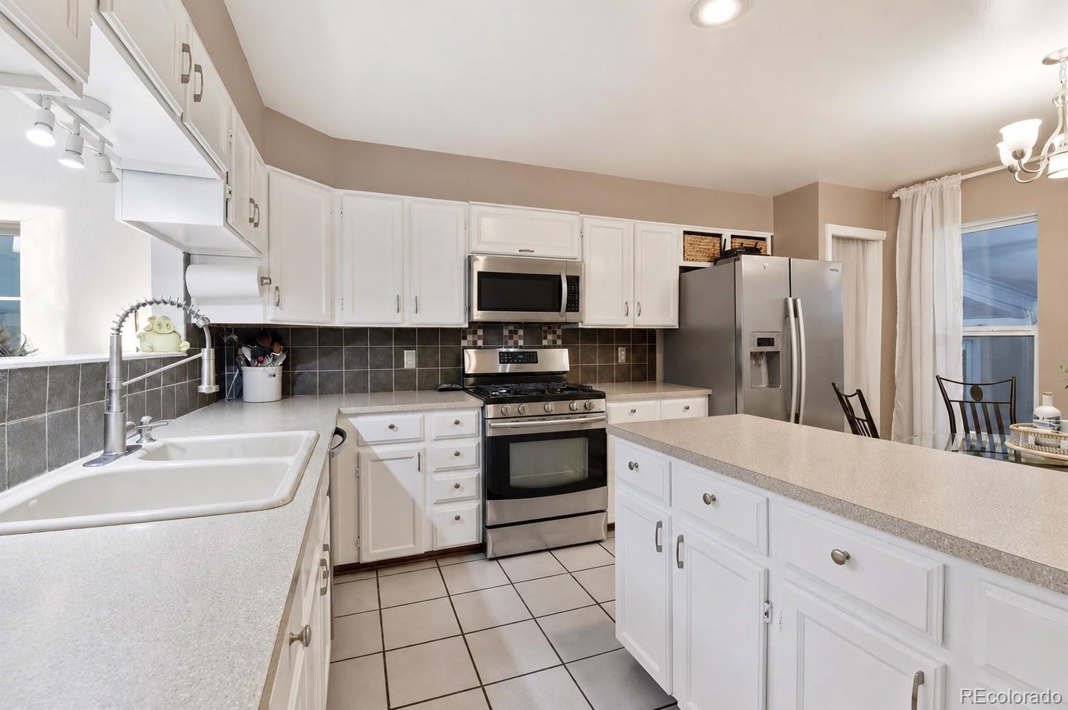 MLS Image #9 for 7903 s garrison way,littleton, Colorado