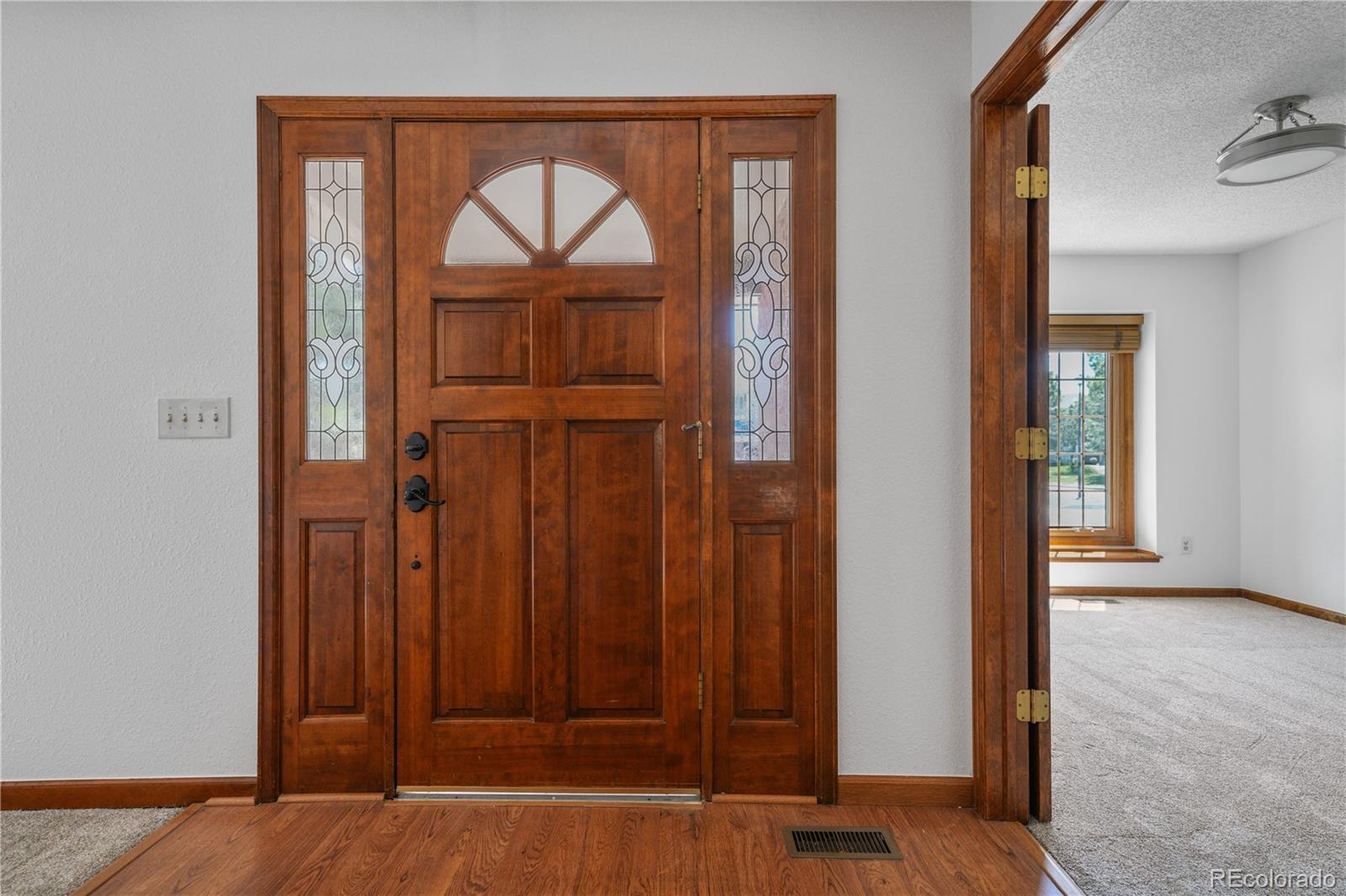 MLS Image #4 for 8095 s clayton circle,centennial, Colorado