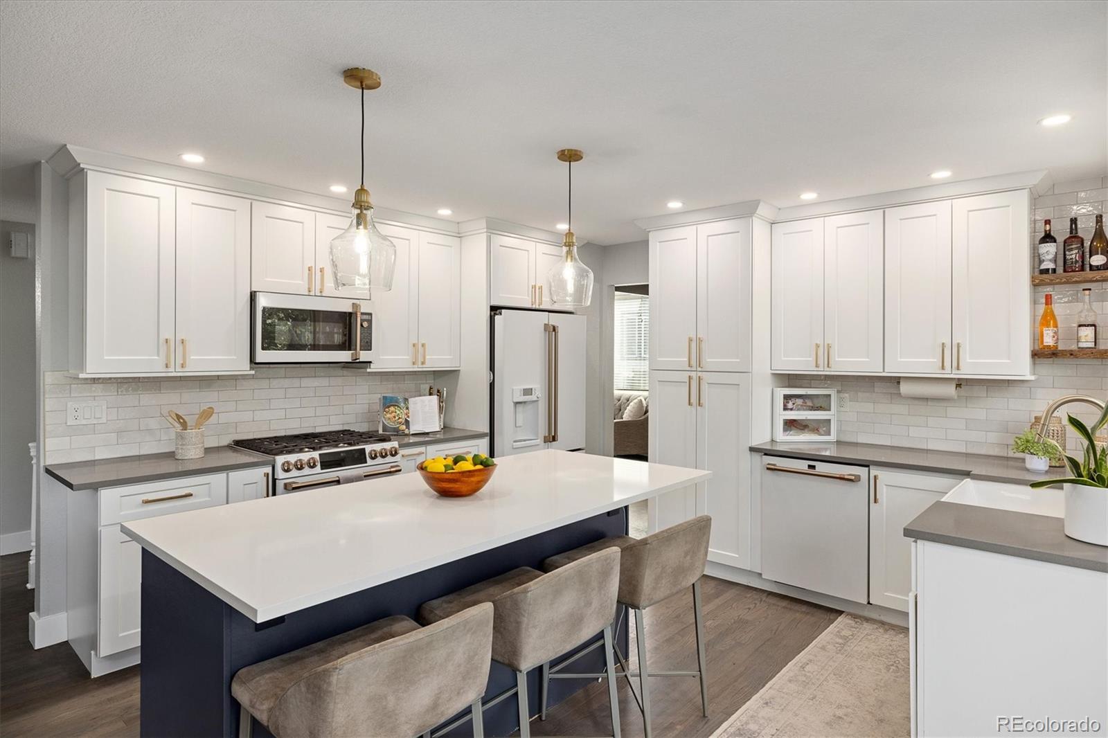 MLS Image #10 for 6863  swadley court,arvada, Colorado