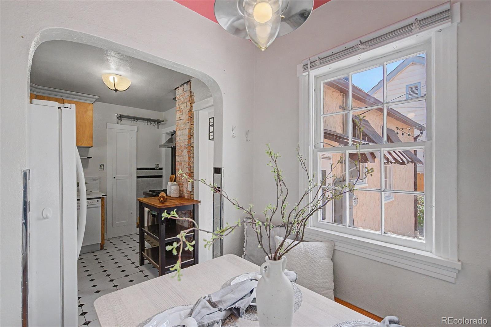 MLS Image #14 for 732 n hancock avenue,colorado springs, Colorado