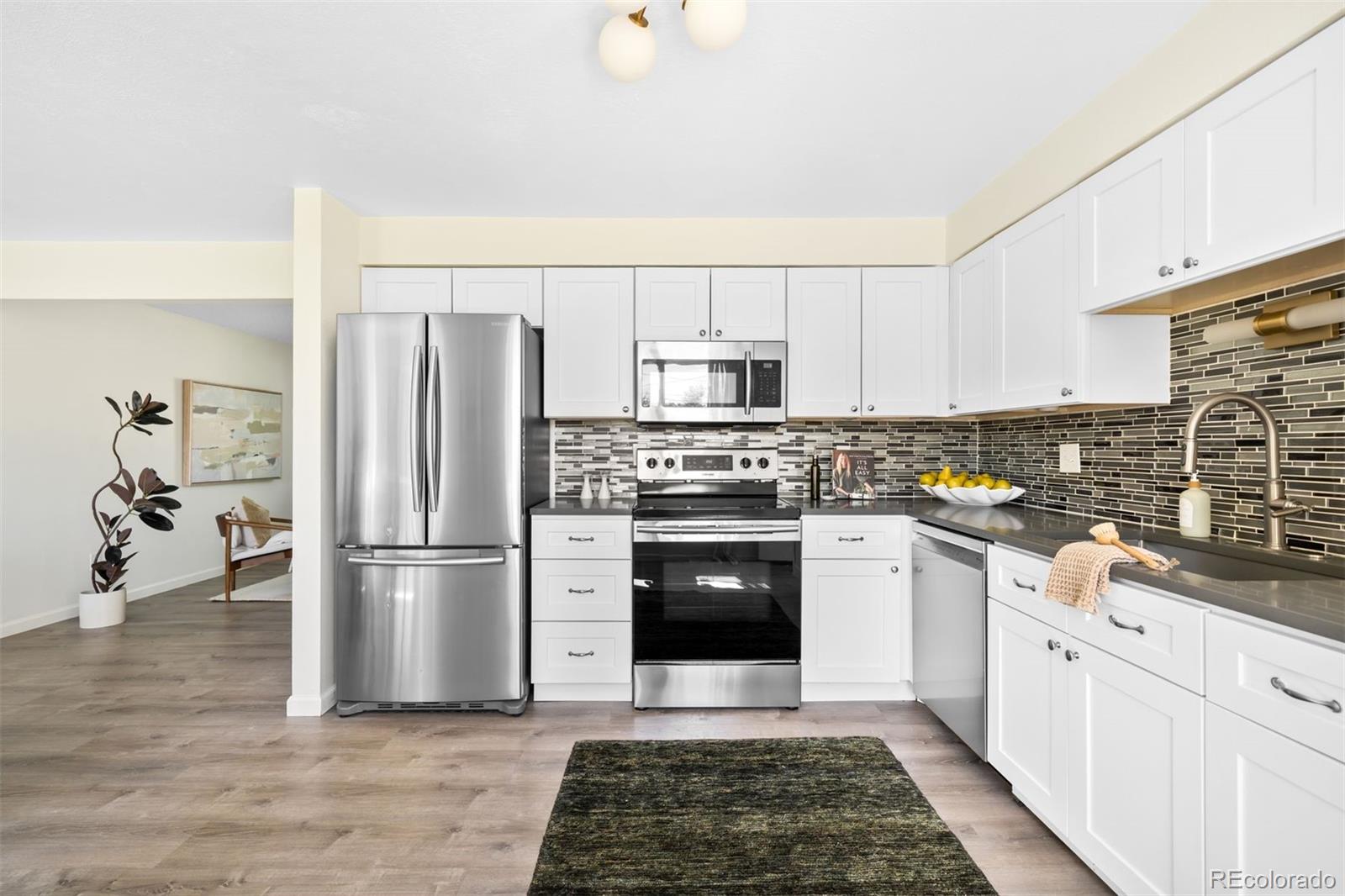 MLS Image #11 for 5364  alkire street,arvada, Colorado