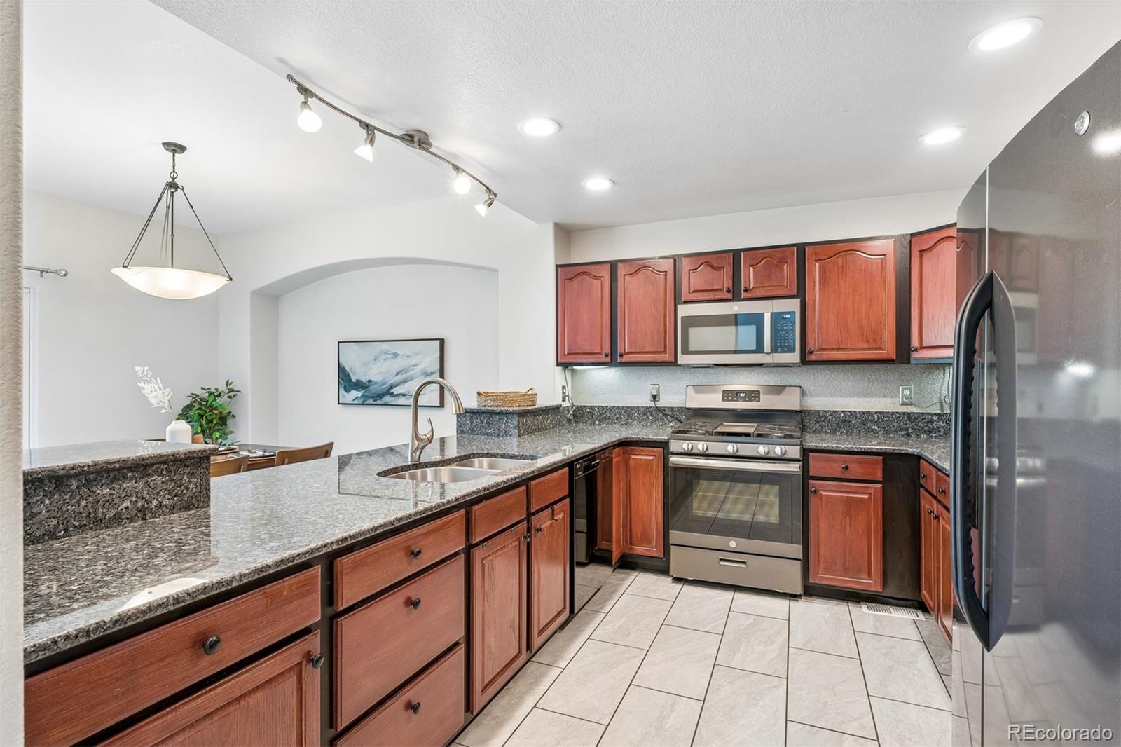 MLS Image #8 for 6697 s forest way e,centennial, Colorado