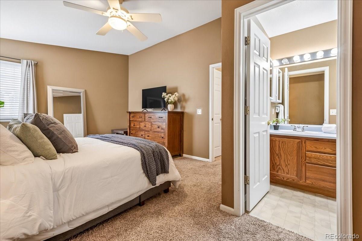 MLS Image #4 for 8414  everett way a,arvada, Colorado
