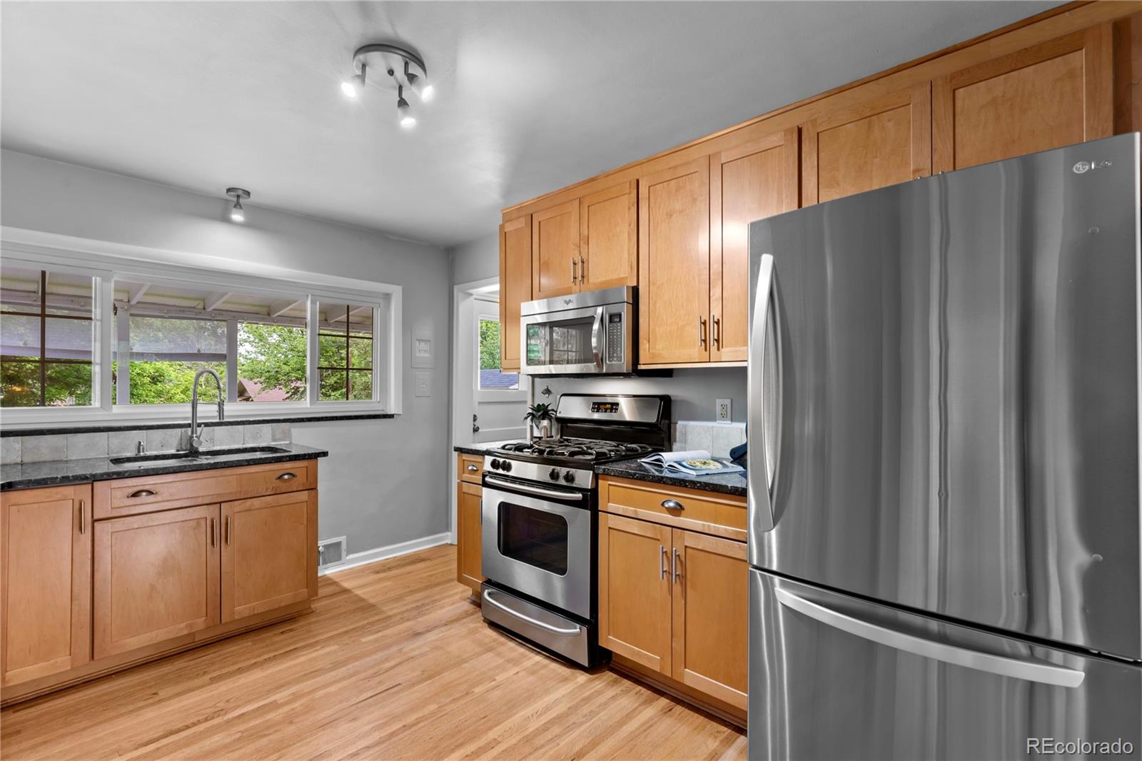 MLS Image #10 for 5979 s windermere street,littleton, Colorado