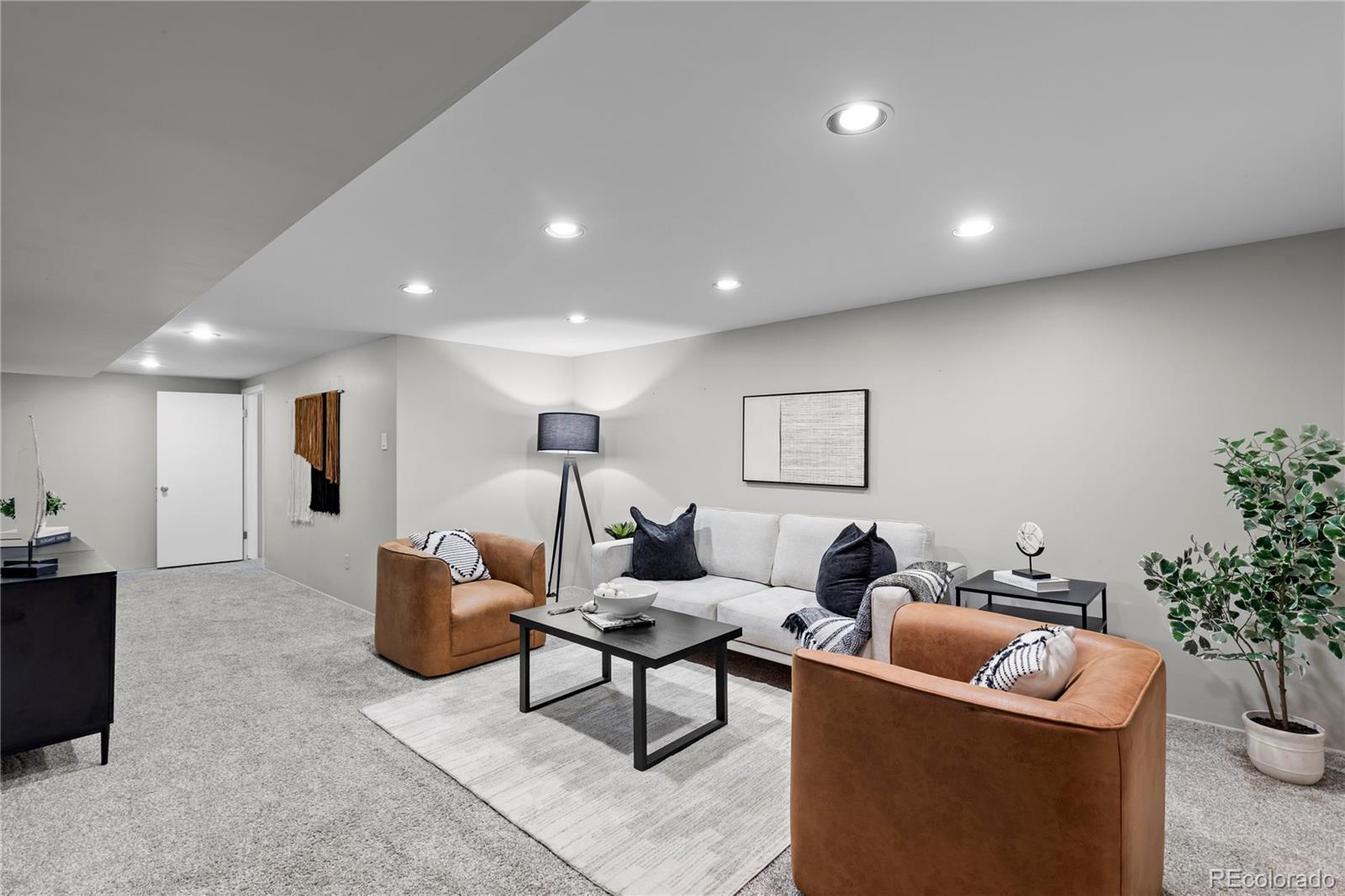 MLS Image #19 for 5979 s windermere street,littleton, Colorado