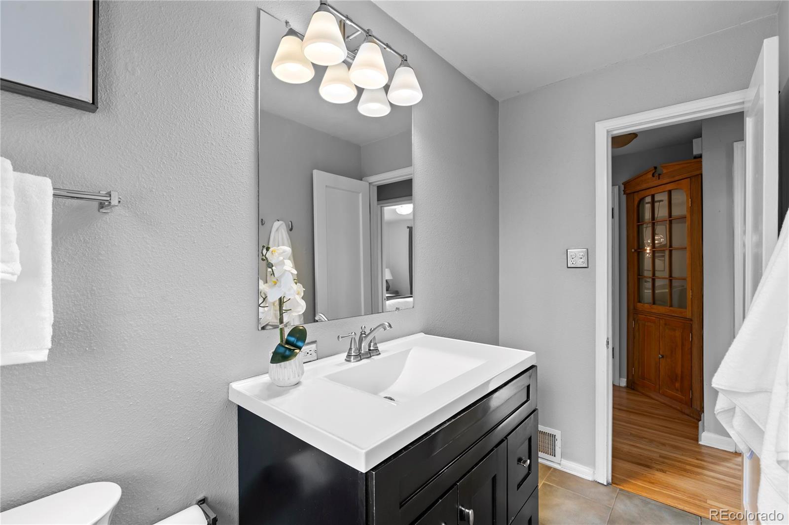 MLS Image #27 for 5979 s windermere street,littleton, Colorado