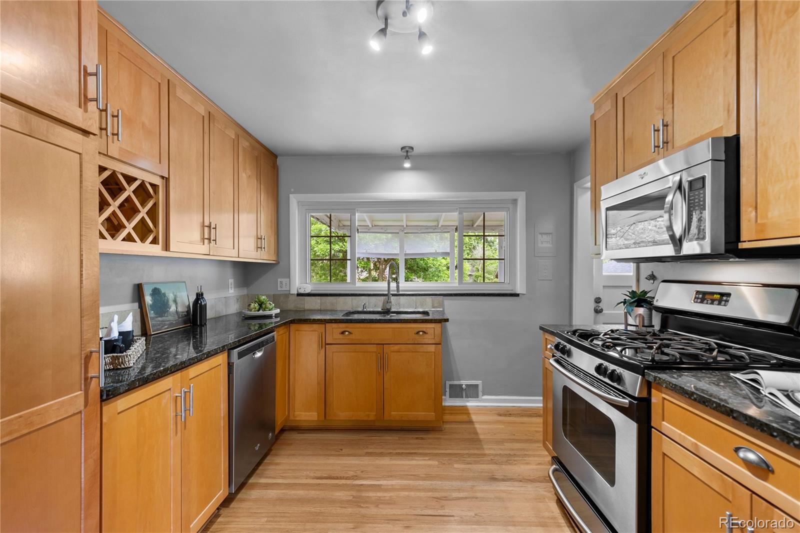 MLS Image #9 for 5979 s windermere street,littleton, Colorado