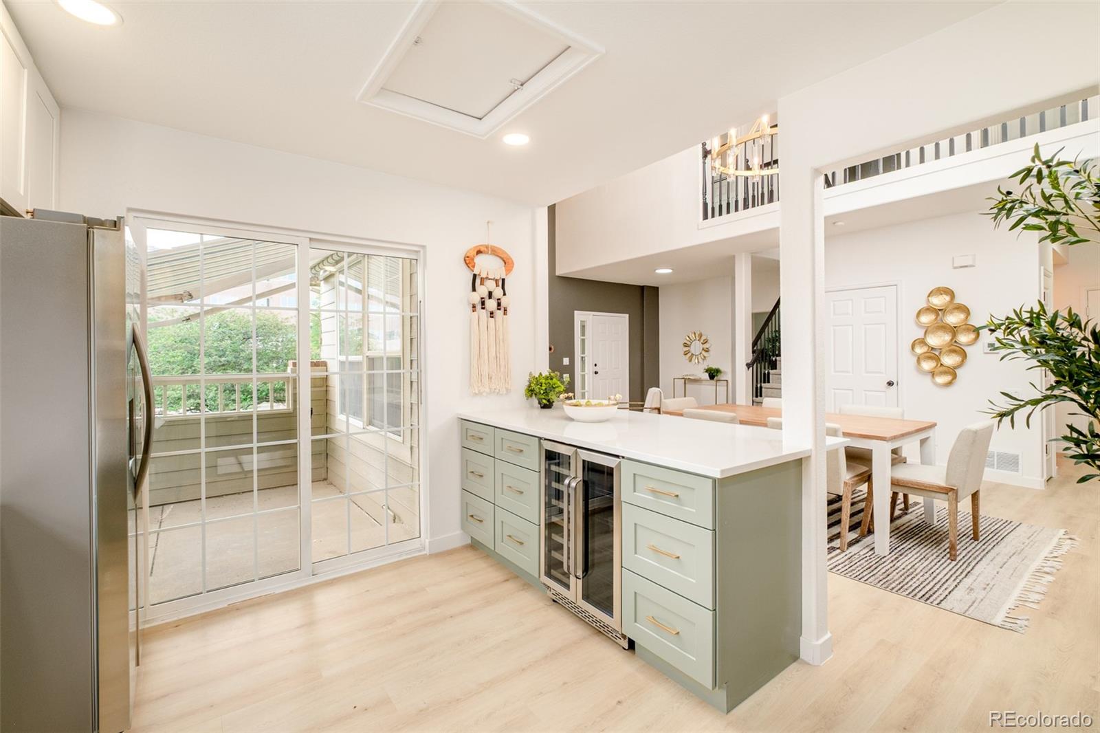 MLS Image #10 for 7828 e lowry boulevard,denver, Colorado