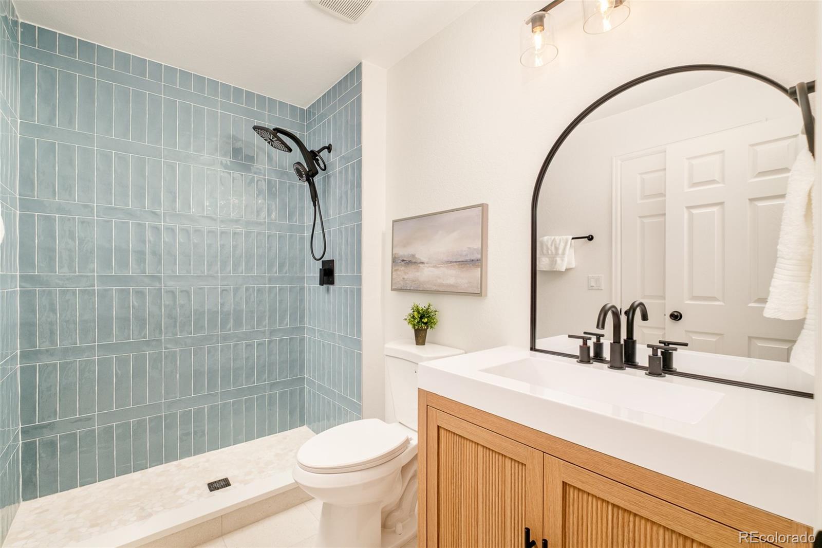 MLS Image #16 for 7828 e lowry boulevard,denver, Colorado
