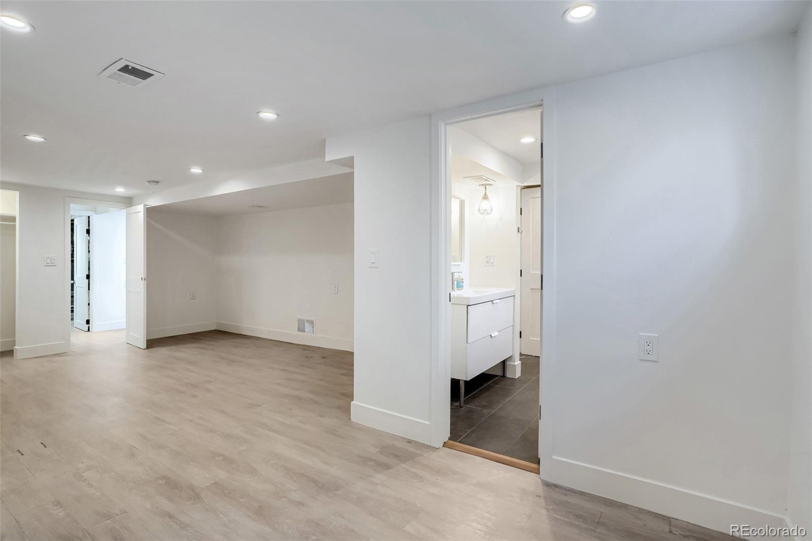 MLS Image #26 for 2391 w 56th ,denver, Colorado