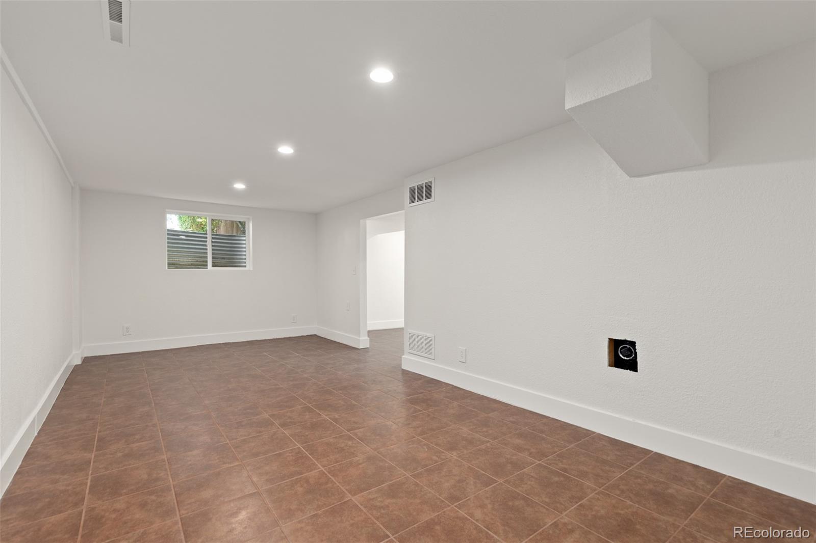 MLS Image #30 for 1046 e 6th circle,broomfield, Colorado