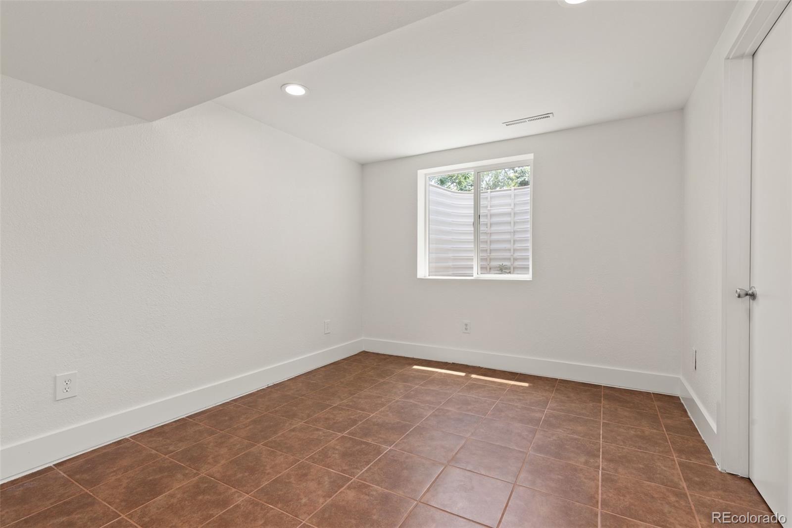 MLS Image #31 for 1046 e 6th circle,broomfield, Colorado