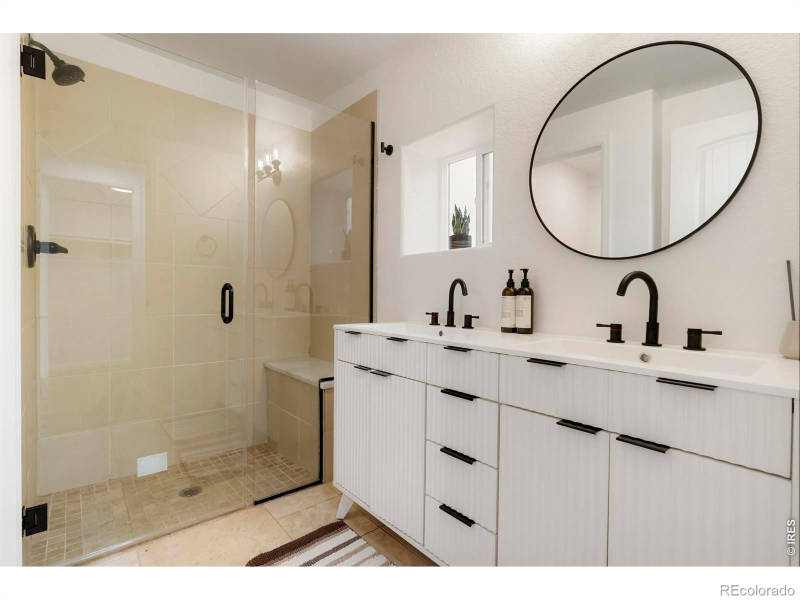 MLS Image #13 for 814  baker street,longmont, Colorado