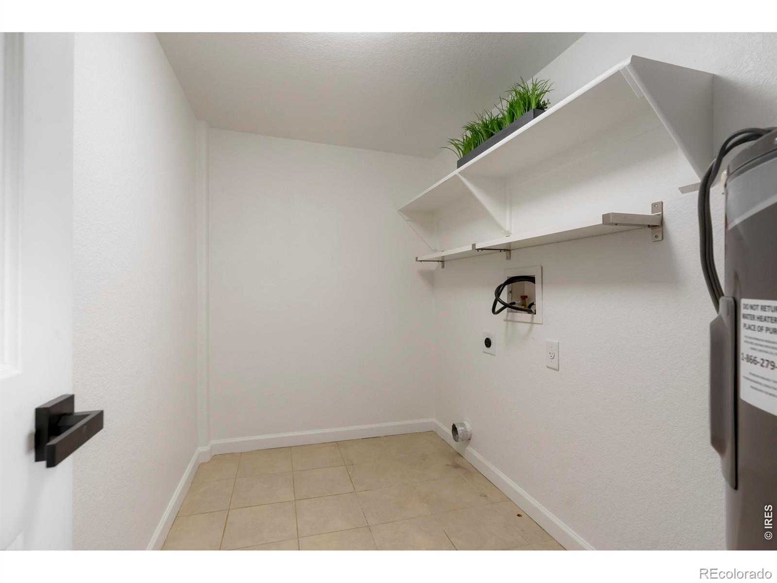 MLS Image #18 for 814  baker street,longmont, Colorado