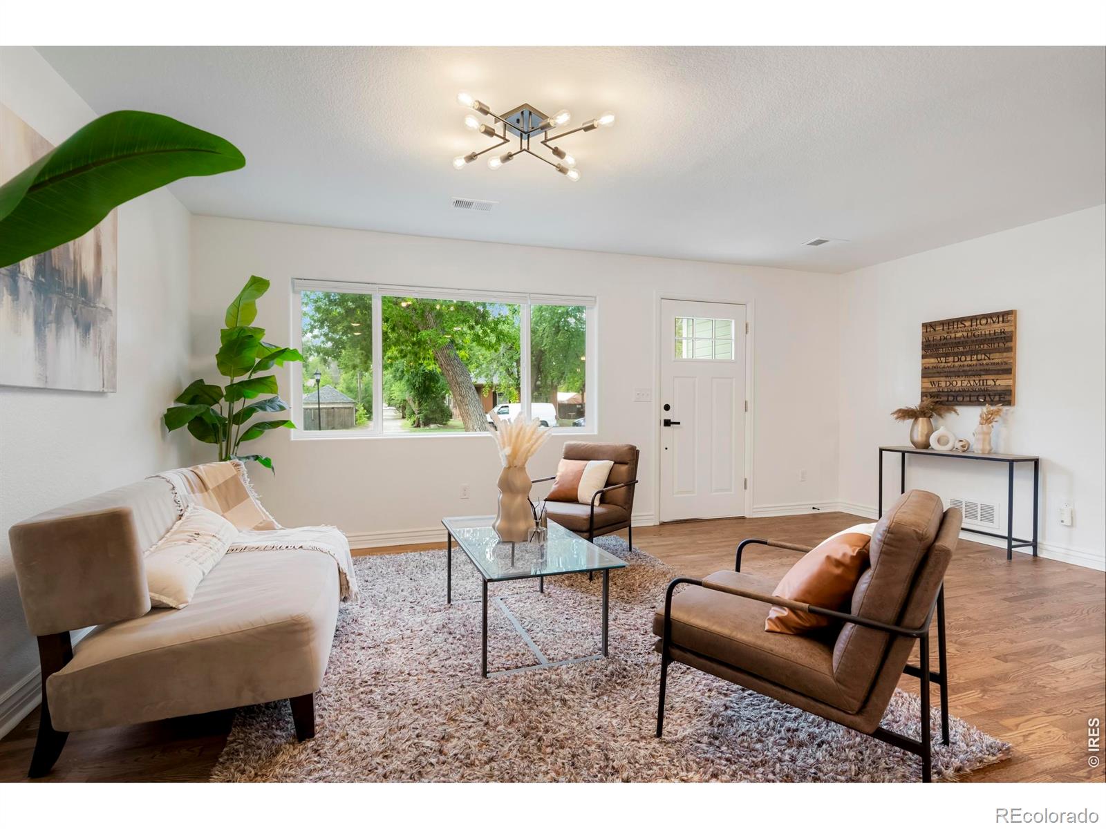 MLS Image #5 for 814  baker street,longmont, Colorado