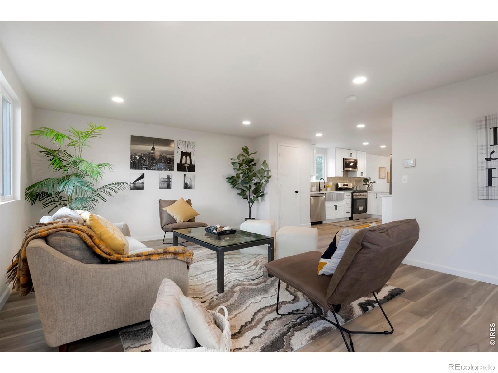 MLS Image #12 for 915  quartz court,longmont, Colorado