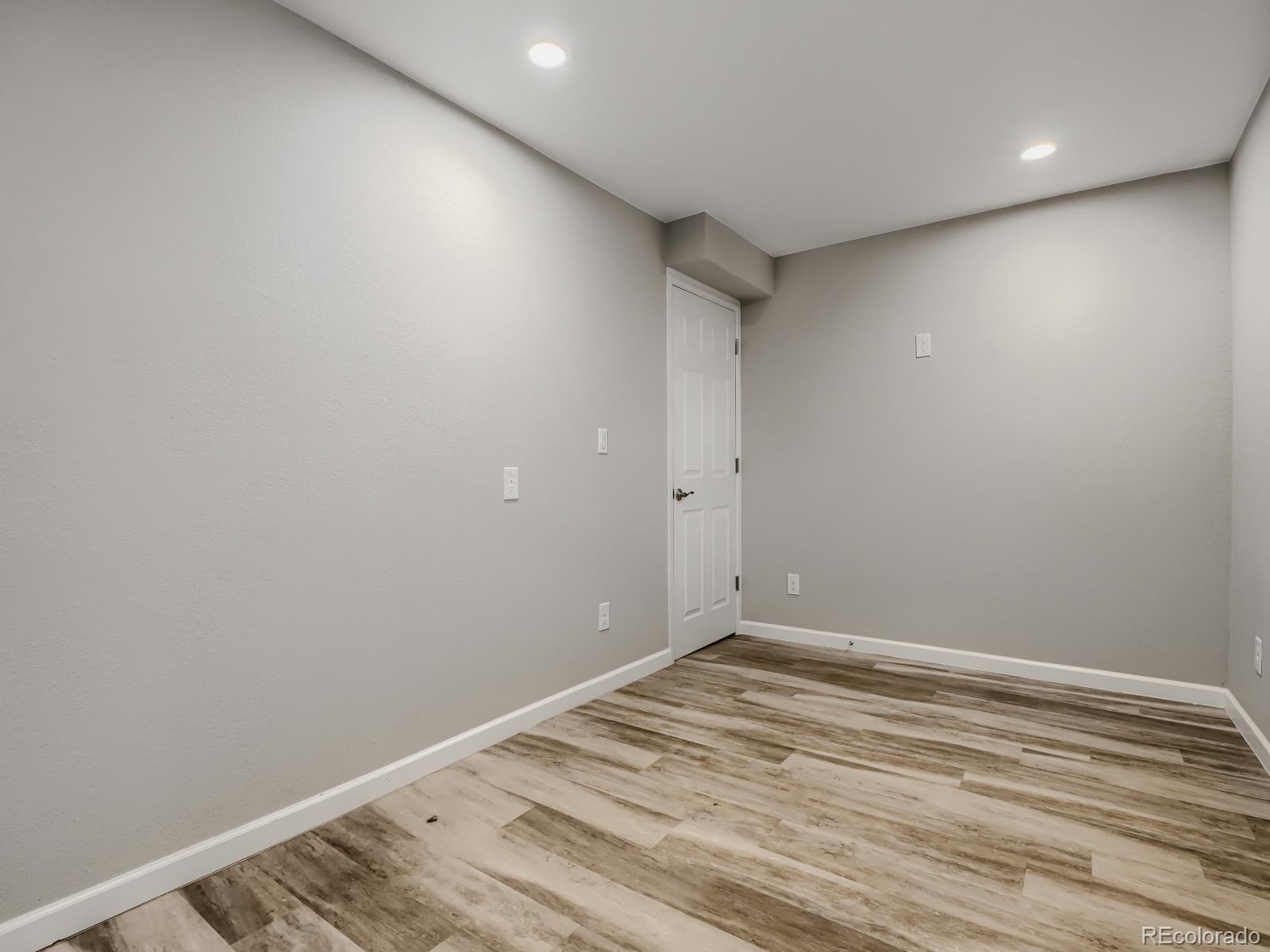 MLS Image #15 for 19740 e idaho avenue,aurora, Colorado