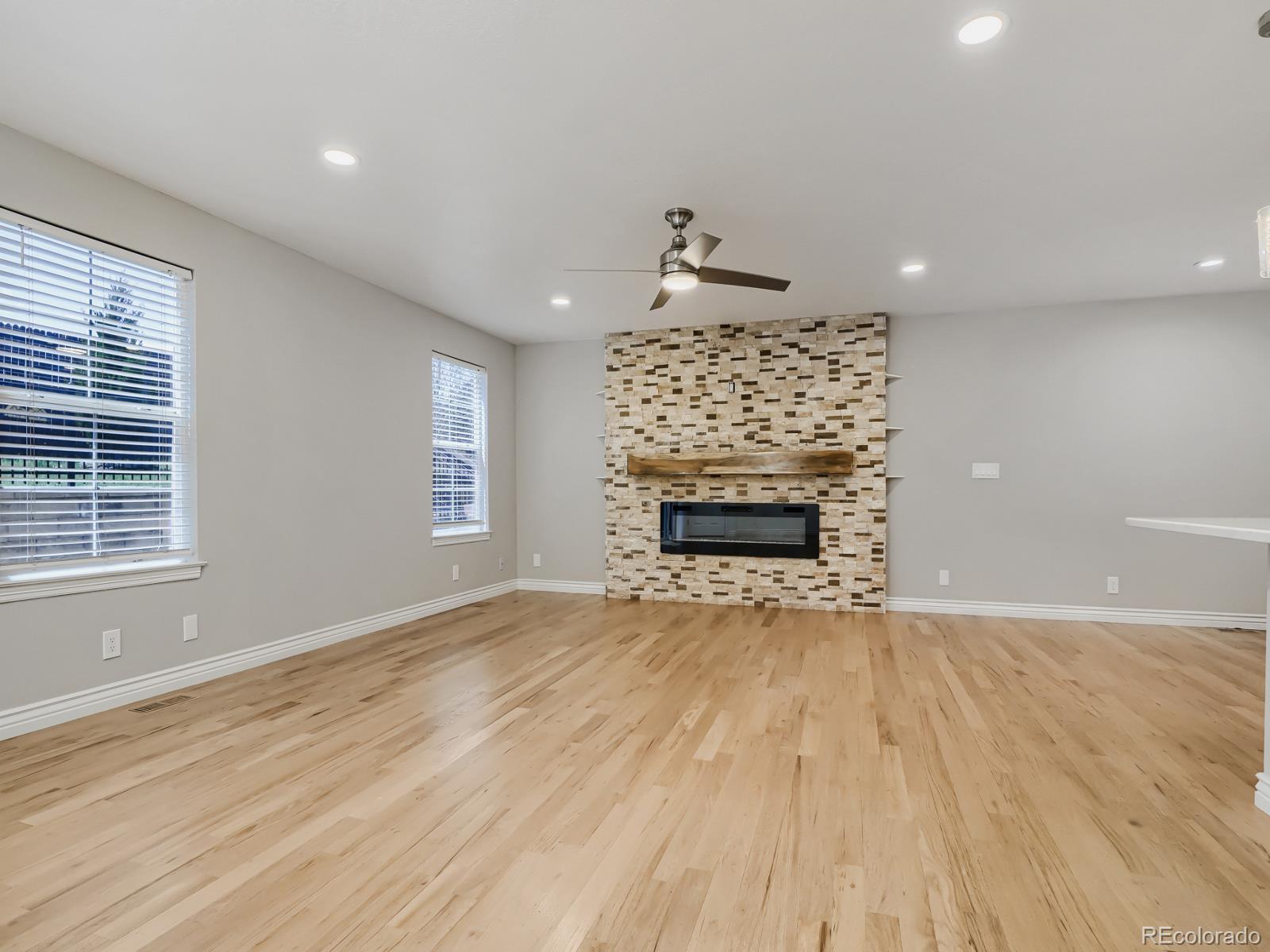 MLS Image #4 for 19740 e idaho avenue,aurora, Colorado