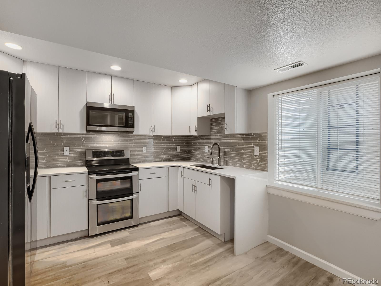 MLS Image #8 for 19740 e idaho avenue,aurora, Colorado